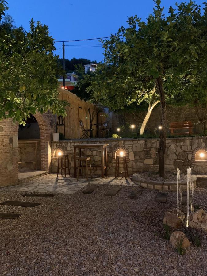 Esperides Parga Studios Екстериор снимка
