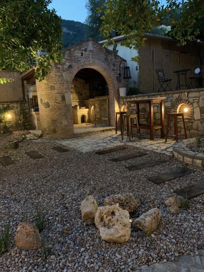 Esperides Parga Studios Екстериор снимка